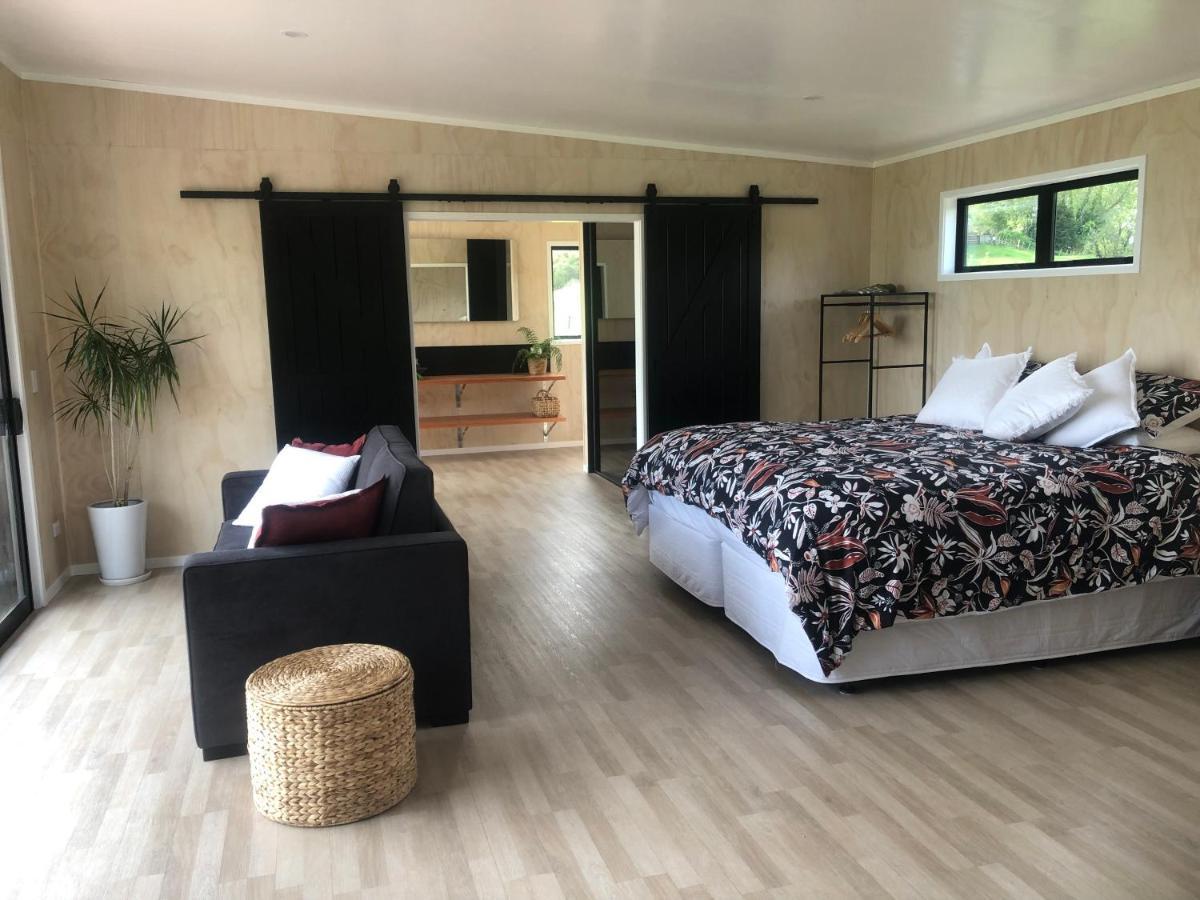 Whakaipo Bay Cabin Retreat Таупо Экстерьер фото